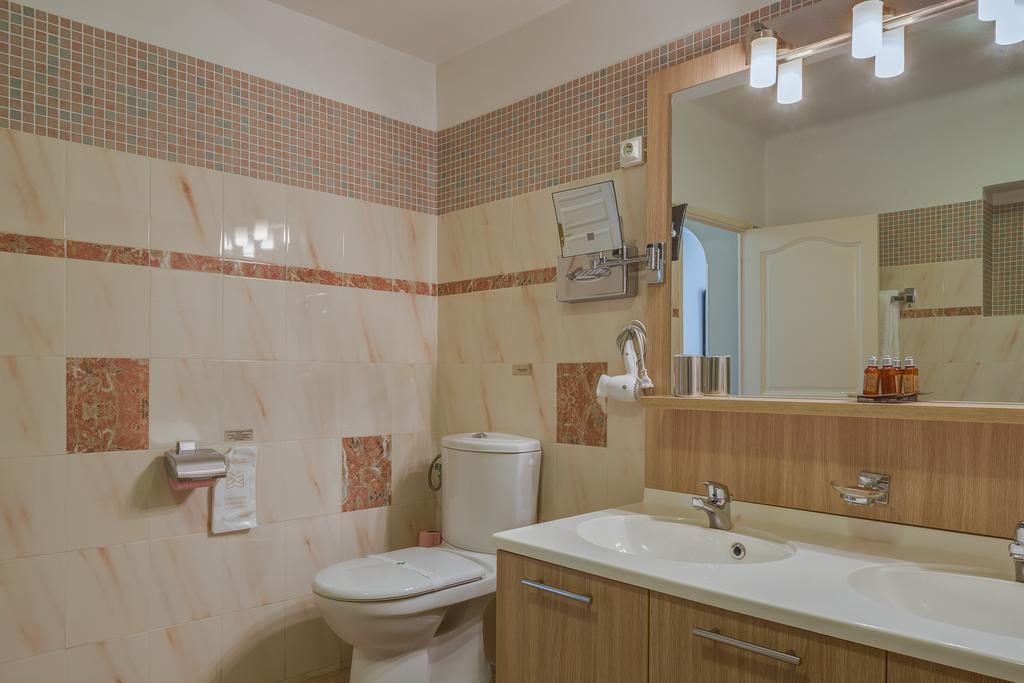 Villa Cedria ลากอลล์-ซูร์-ลู ภายนอก รูปภาพ